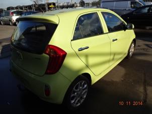 Kia Picanto 1.0 12V Sloopvoertuig (2011, Geel)