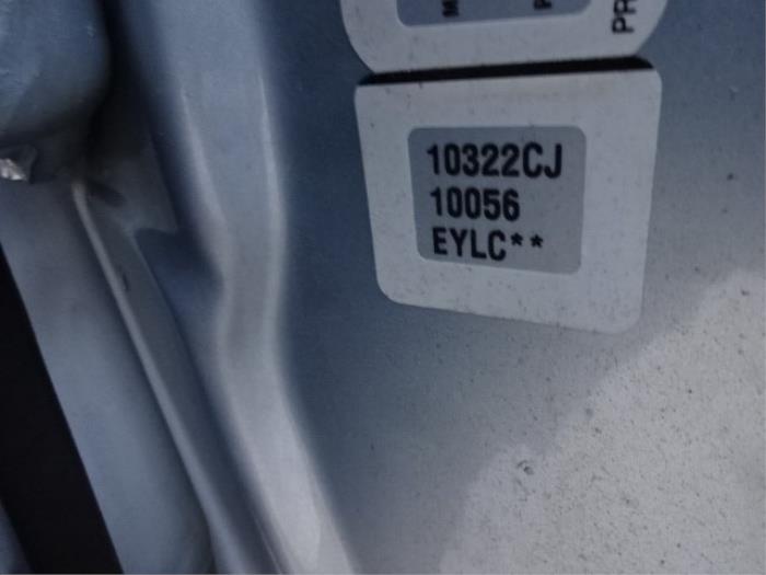 Citroen C5 II Berline 2.0 HDiF 16V Sloopvoertuig (2004, Blauw)