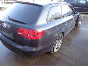 Audi A6 Avant Quattro 3.2 V6 24V FSI Sloopvoertuig (2007, Grijs)