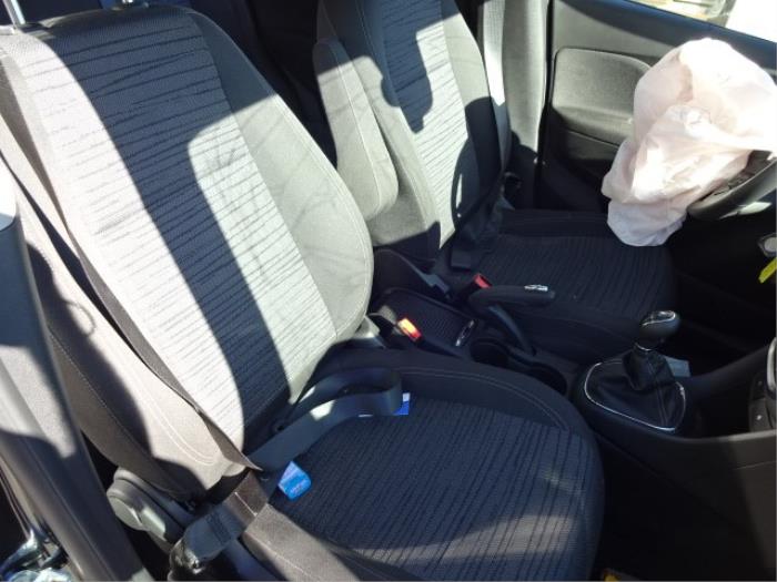 Opel Mokka/Mokka X 1.4 Turbo 16V 4x2 Sloopvoertuig (2015, Zwart)