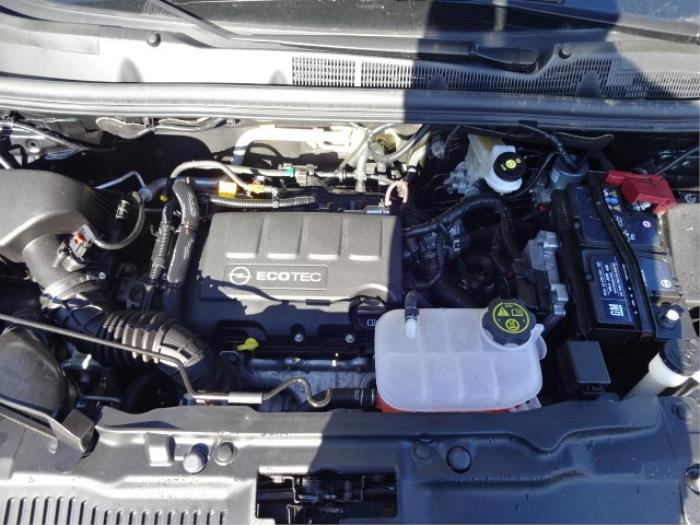 Opel Mokka/Mokka X 1.4 Turbo 16V 4x2 Sloopvoertuig (2015, Zwart)