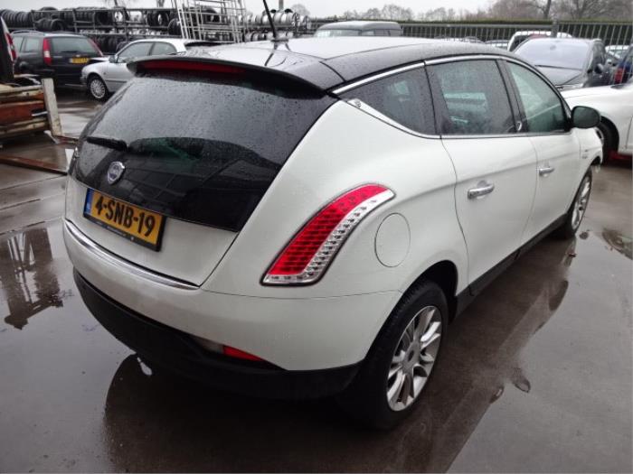 Lancia Delta 2.0 D Multijet 16V 165 Sloopvoertuig (2011, Wit)