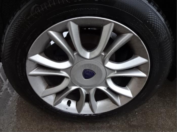 Lancia Delta 2.0 D Multijet 16V 165 Sloopvoertuig (2011, Wit)