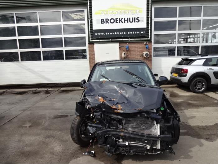 Suzuki Swift 1.2 16_ Sloopvoertuig (2015, Zwart)