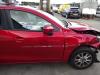 Mazda 2 1.5 SkyActiv-G 90 Sloopvoertuig (2015, Rood)