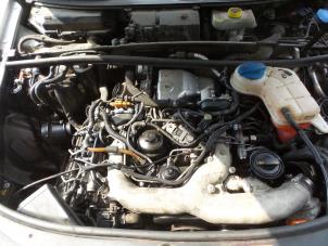 Audi A6 Avant Quattro 3.0 TDI V6 24V Sloopvoertuig (2008, Grijs)