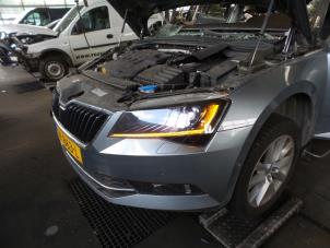 Skoda Superb 1.6 TDI Sloopvoertuig (2016, Grijs)