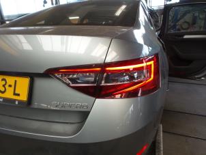 Skoda Superb 1.6 TDI Sloopvoertuig (2016, Grijs)