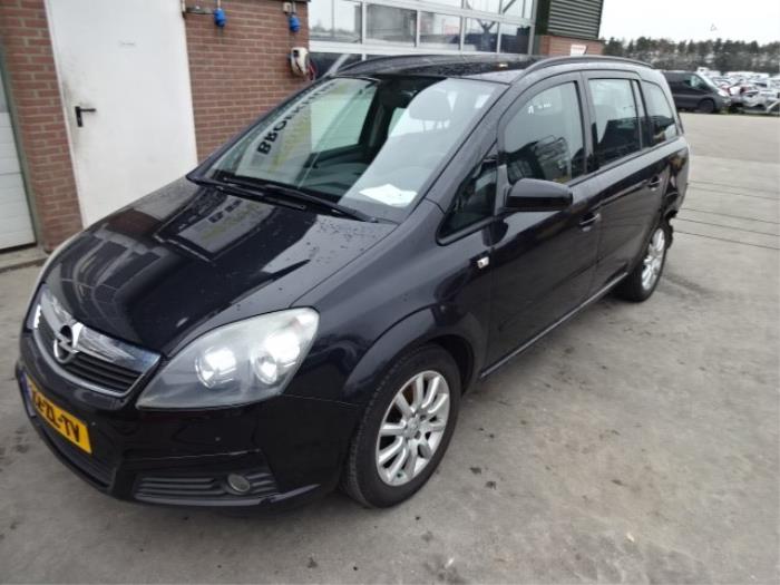 Opel Zafira 1.8 16V Ecotec Sloopvoertuig (2008, Zwart)