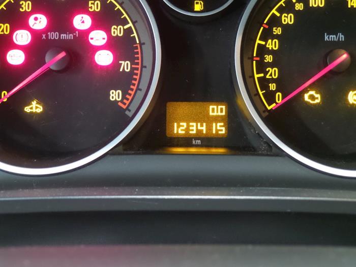 Opel Zafira 1.8 16V Ecotec Sloopvoertuig (2008, Zwart)