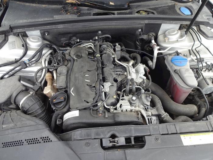 Audi A5 Sportback 2.0 TDI 16V Sloopvoertuig (2011, Grijs)