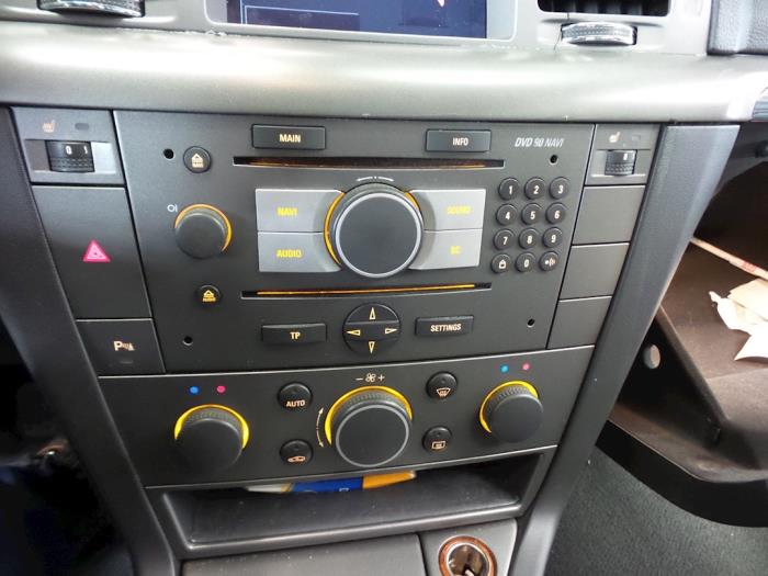 Opel Vectra C Caravan 2.2 DIG 16V Sloopvoertuig (2007, Zwart)