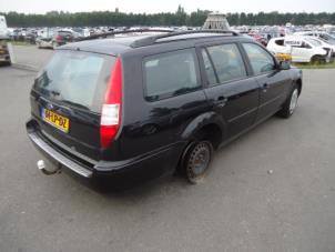 Ford Mondeo III Wagon 1.8 16V Sloopvoertuig (2003, Zwart)