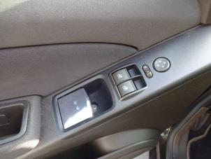Lancia Musa 1.3 JTD Multijet 95 Sloopvoertuig (2012, Zwart)