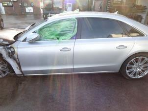 Audi A8 4.2 TDI V8 32V Quattro Sloopvoertuig (2011, Grijs)