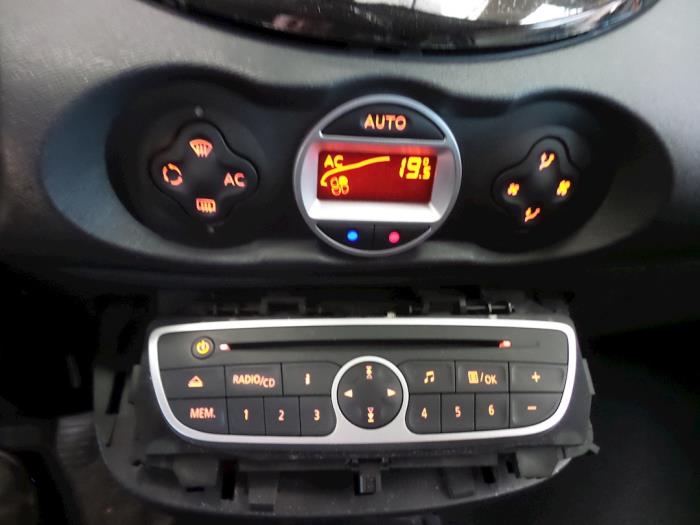 Renault Twingo II 1.2 16V Sloopvoertuig (2011, Grijs)