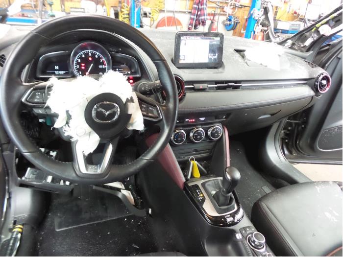 Mazda CX-3 2.0 SkyActiv-G 120 Sloopvoertuig (2017, Bruin)