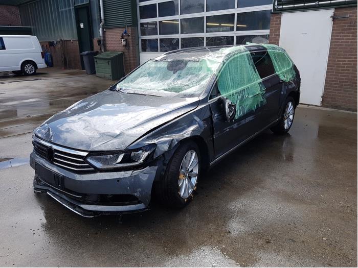 Volkswagen Passat Variant 1.6 TDI 16V Sloopvoertuig (2015, Grijs)
