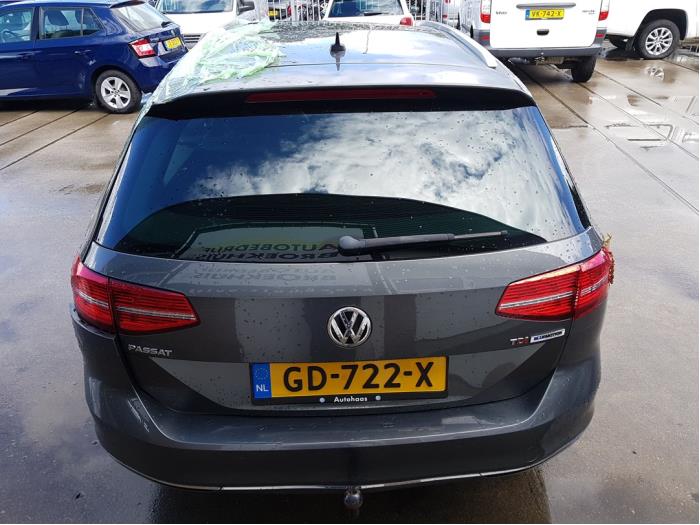 Volkswagen Passat Variant 1.6 TDI 16V Sloopvoertuig (2015, Grijs)