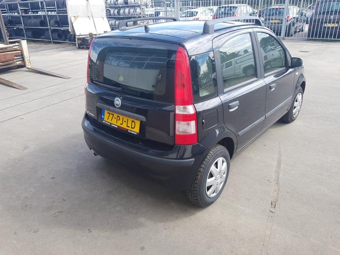 Fiat Panda 1.2 Fire Sloopvoertuig (2004, Zwart)
