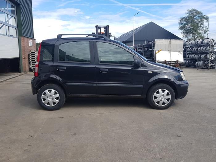 Fiat Panda 1.2 Fire Sloopvoertuig (2004, Zwart)