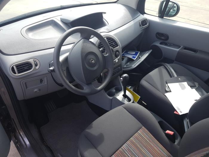 Renault Modus/Grand Modus 1.6 16V Sloopvoertuig (2010, Grijs)