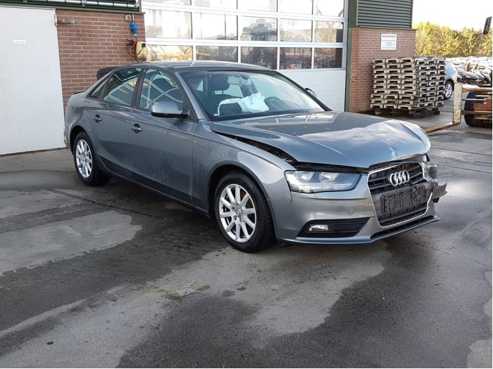 Audi A4 2.0 eTDI 16V Sloopvoertuig (2012, Grijs)