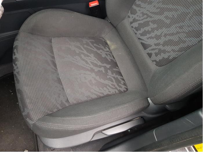 Peugeot 3008 I 2.0 HDiF 16V Sloopvoertuig (2012, Zwart)