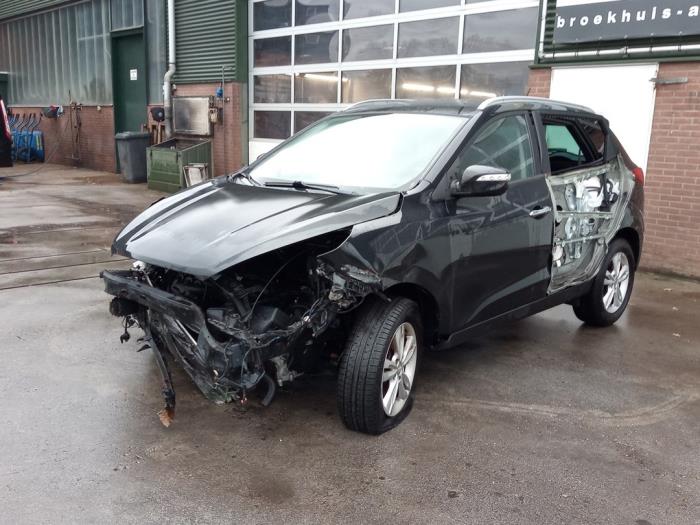 Hyundai iX35 2.0 16V Sloopvoertuig (2011, Zwart)