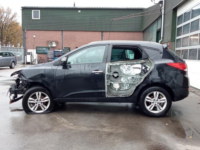 Hyundai iX35 2.0 16V Sloopvoertuig (2011, Zwart)
