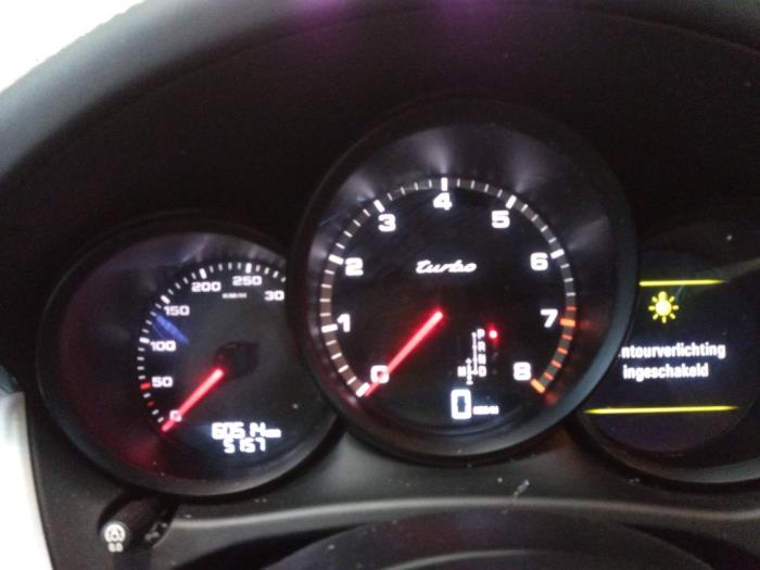 Porsche Macan 3.6 V6 24V Turbo Sloopvoertuig (2014, Zwart)