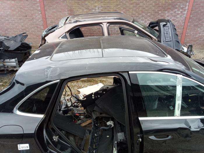 Porsche Macan 3.6 V6 24V Turbo Sloopvoertuig (2014, Zwart)