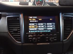 Porsche Macan 3.6 V6 24V Turbo Sloopvoertuig (2014, Zwart)