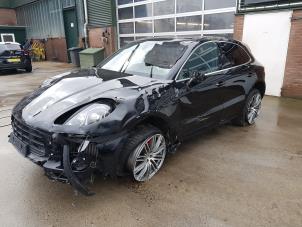 Porsche Macan 3.6 V6 24V Turbo Sloopvoertuig (2014, Zwart)