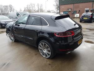 Porsche Macan 3.6 V6 24V Turbo Sloopvoertuig (2014, Zwart)