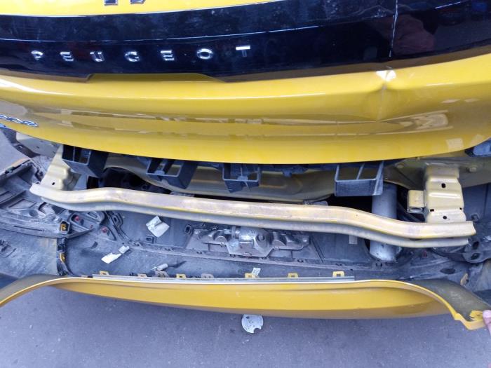 Peugeot 208 II 1.5 BlueHDi 100 Sloopvoertuig (2020, Geel)