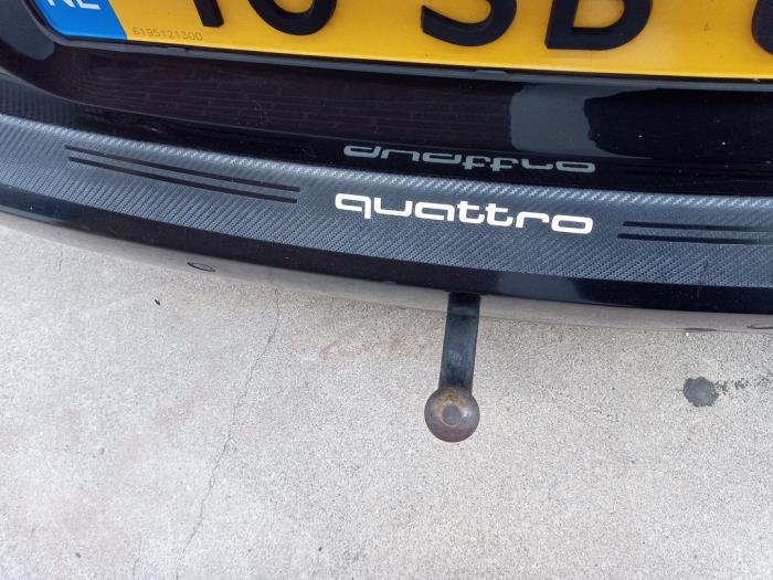 Audi A4 Avant Quattro 2.0 TFSI 20V Sloopvoertuig (2005, Zwart)