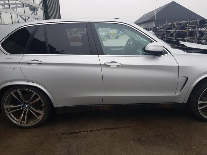 BMW X5 xDrive 40e PHEV 2.0 Sloopvoertuig (2015, Grijs)