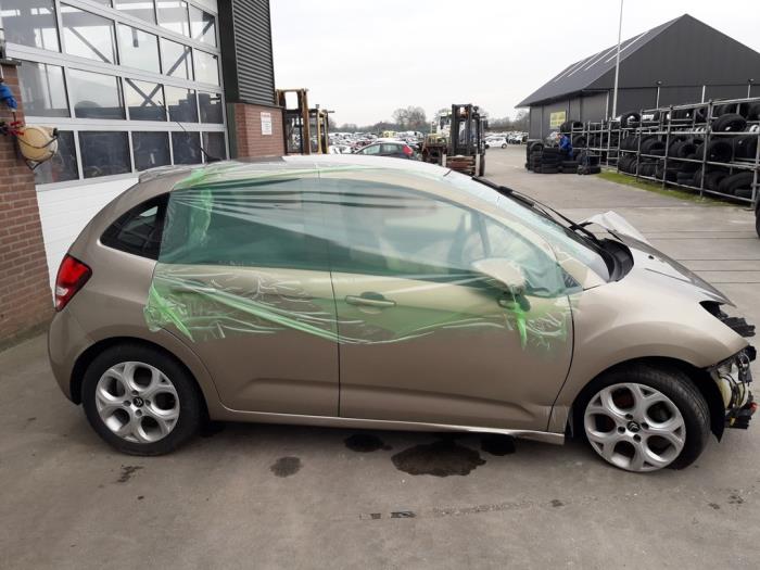 Citroen C3 1.4 Sloopvoertuig (2010, Beige)