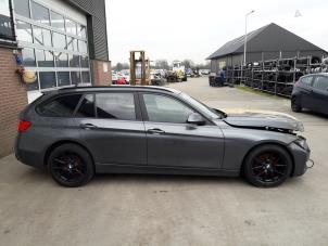 BMW 3 serie Touring 320d 2.0 16V Sloopvoertuig (2013, Grijs)