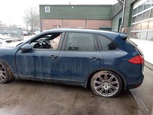 Porsche Cayenne II 3.0 D V6 24V Sloopvoertuig (2010, Zwart)