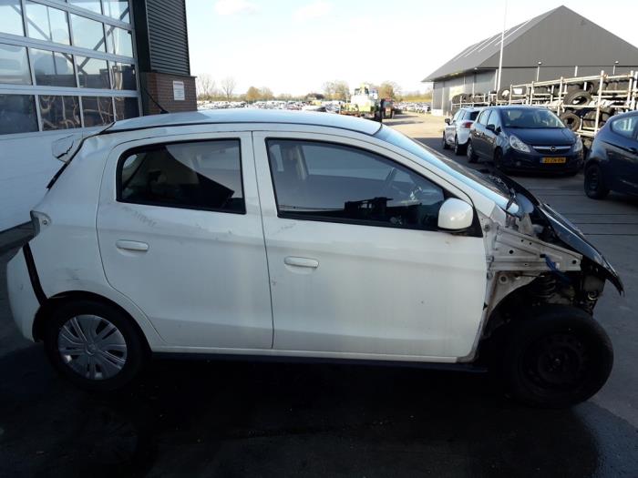 Mitsubishi Space Star 1.0 12V Sloopvoertuig (2018, Wit)