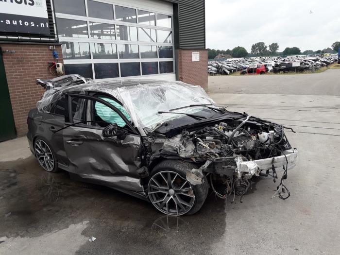 Audi A3 Limousine 1.4 TFSI ACT 16V Sloopvoertuig (2015, Grijs)