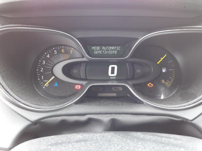 Renault Captur 0.9 Energy TCE 12V Sloopvoertuig (2015, Wit)