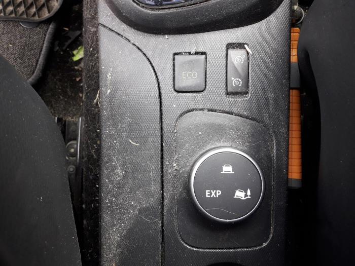 Renault Captur 0.9 Energy TCE 12V Sloopvoertuig (2015, Wit)