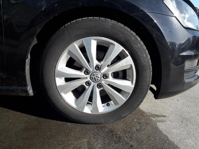 Volkswagen Golf VII Variant 1.0 TSI 12V BlueMotion Technology Sloopvoertuig (2015, Zwart)