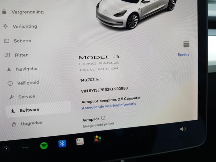 Tesla Model 3 Long Range AWD 75 kWh Sloopvoertuig (2019, Wit)