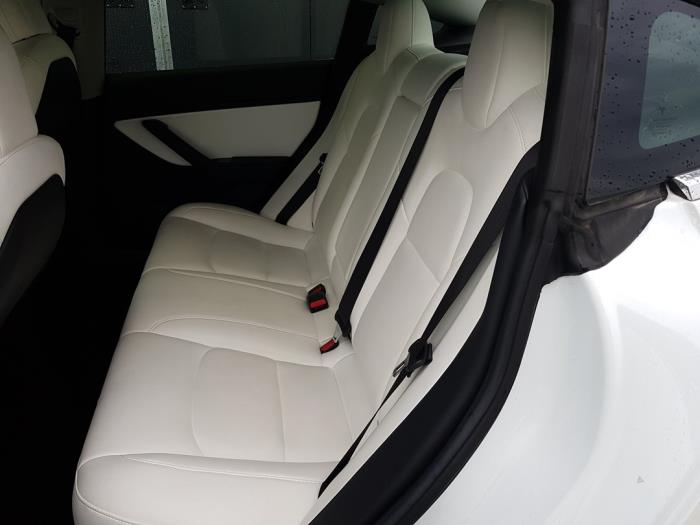 Tesla Model 3 Long Range AWD 75 kWh Sloopvoertuig (2019, Wit)