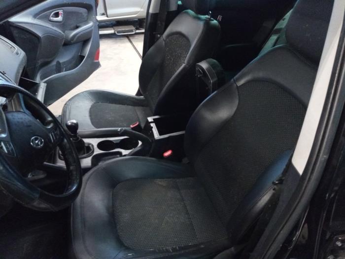 Hyundai iX35 1.6 GDI 16V Sloopvoertuig (2014, Zwart)