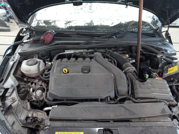 Audi A3 Limousine 1.5 35 TFSI 16V Sloopvoertuig (2020, Grijs)